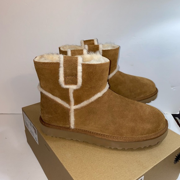 UGG Classic Mini Spill Sean Booties Size #8 - Picture 5 of 15